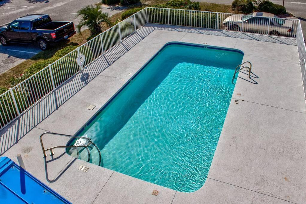 Apartament Kraken'S Den * Oceanview * Steps To Ocean * Pool Carolina Beach Zewnętrze zdjęcie