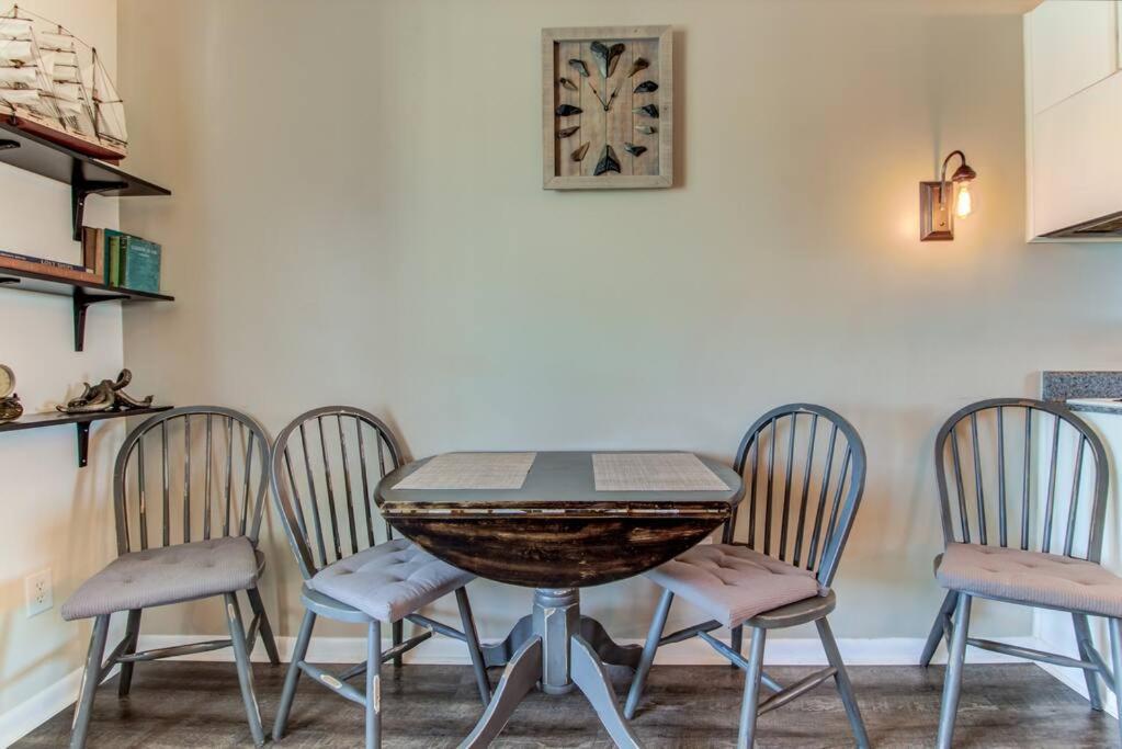 Apartament Kraken'S Den * Oceanview * Steps To Ocean * Pool Carolina Beach Zewnętrze zdjęcie